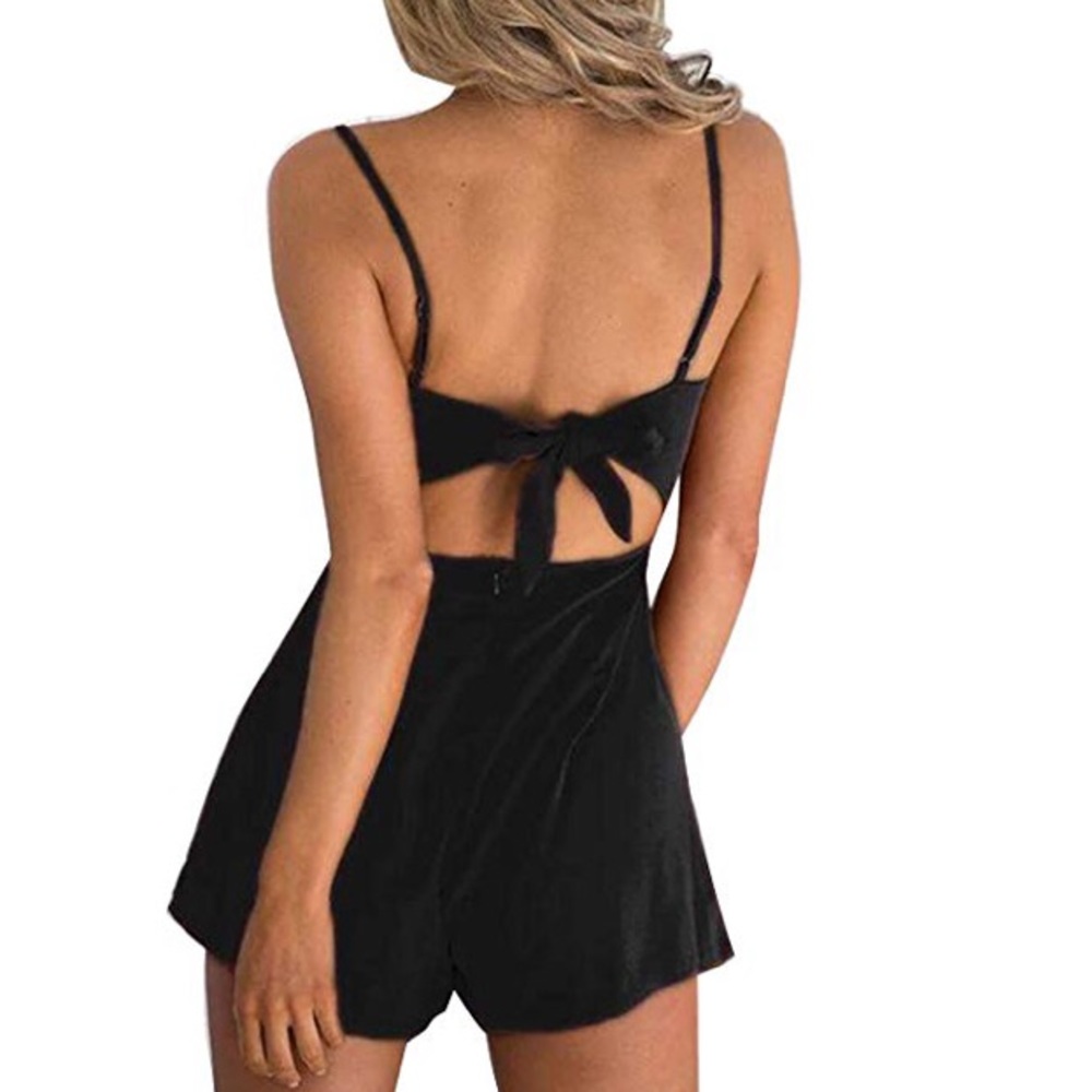 Black spaghetti strap romper - Picture 3 of 4